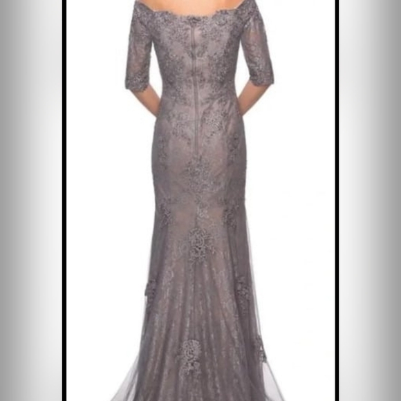 NWOT Sparkly Gown - Picture 4 of 11